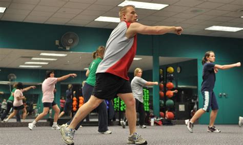 Jak regularnie uprawiana fizyczna aktywność może oddziaływać na nasze zdrowie? -  Kliknij 2022